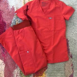 Figs burnt Orange set